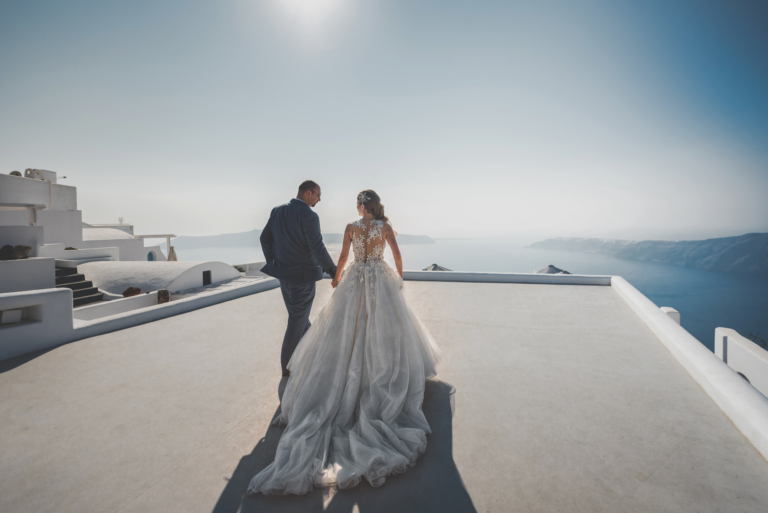 Wedding portraits in Santorini with SnapMyTrip photographer, Nik ...